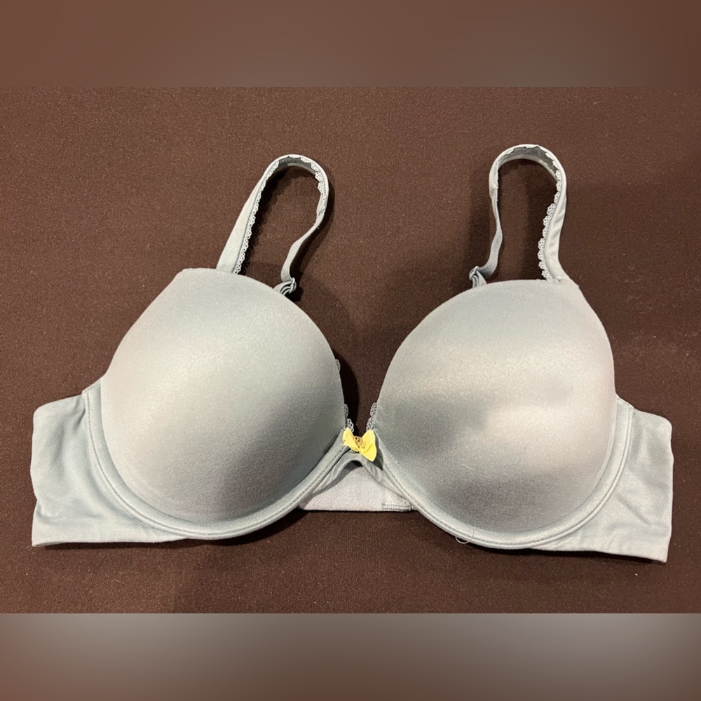 Body by Victoria push up bra